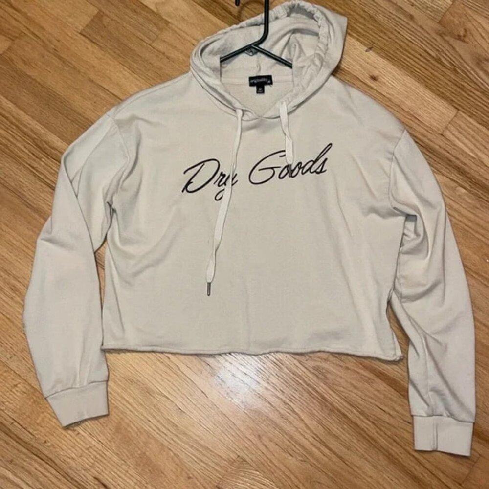 Women’s cropped hoodie dry goods size medium